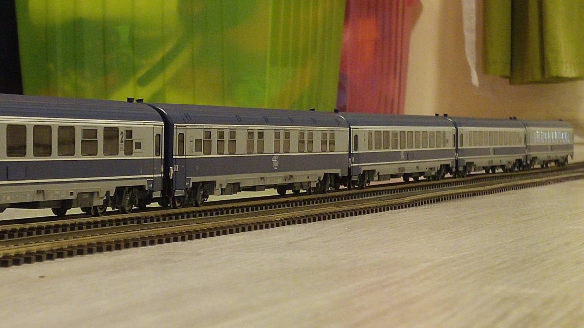 Vagon clasa I AVA 200 express AF 2023 cu lumini