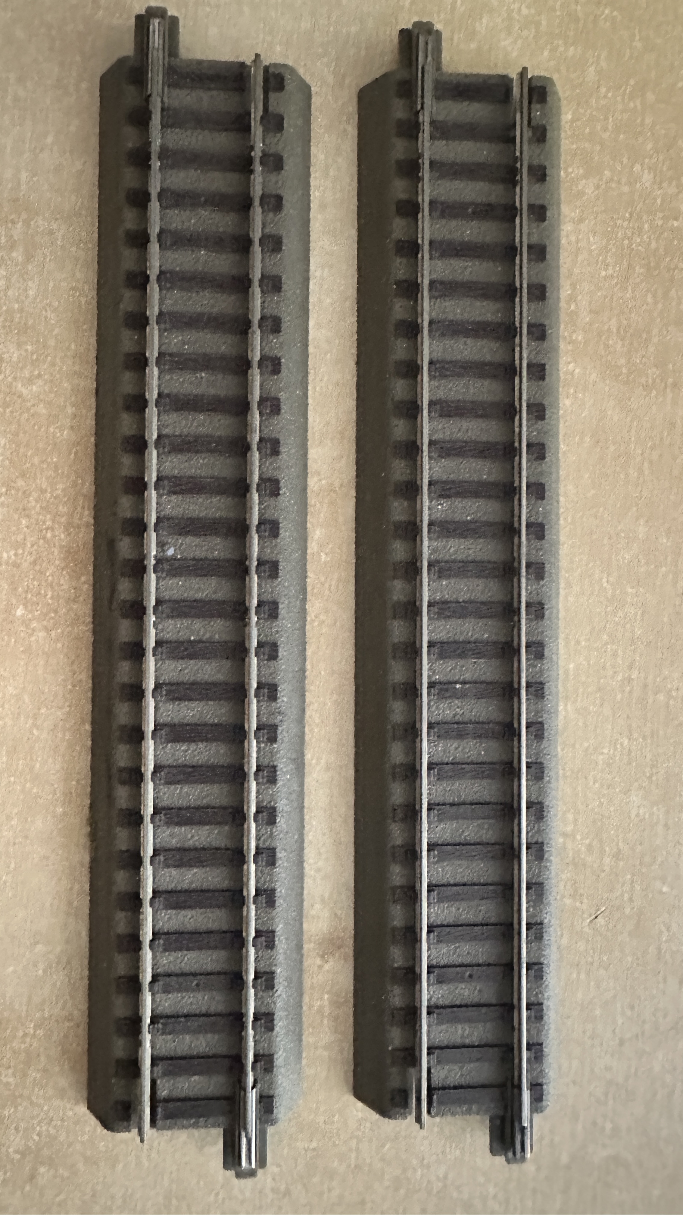 Set de sine si macazuri Roco Geoline - 2 actionari electrice si 2 decodoare digitale