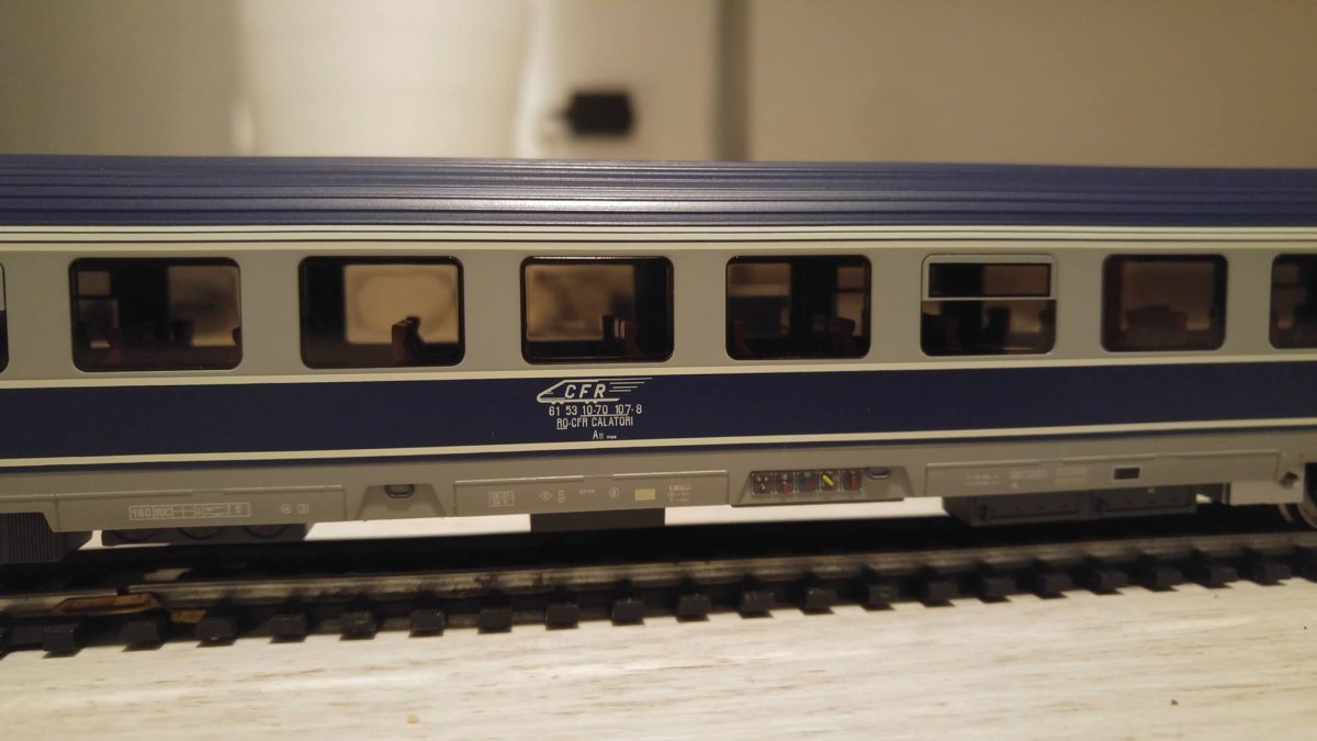 Vagon clasa I AVA 200 express AF 2023 cu lumini