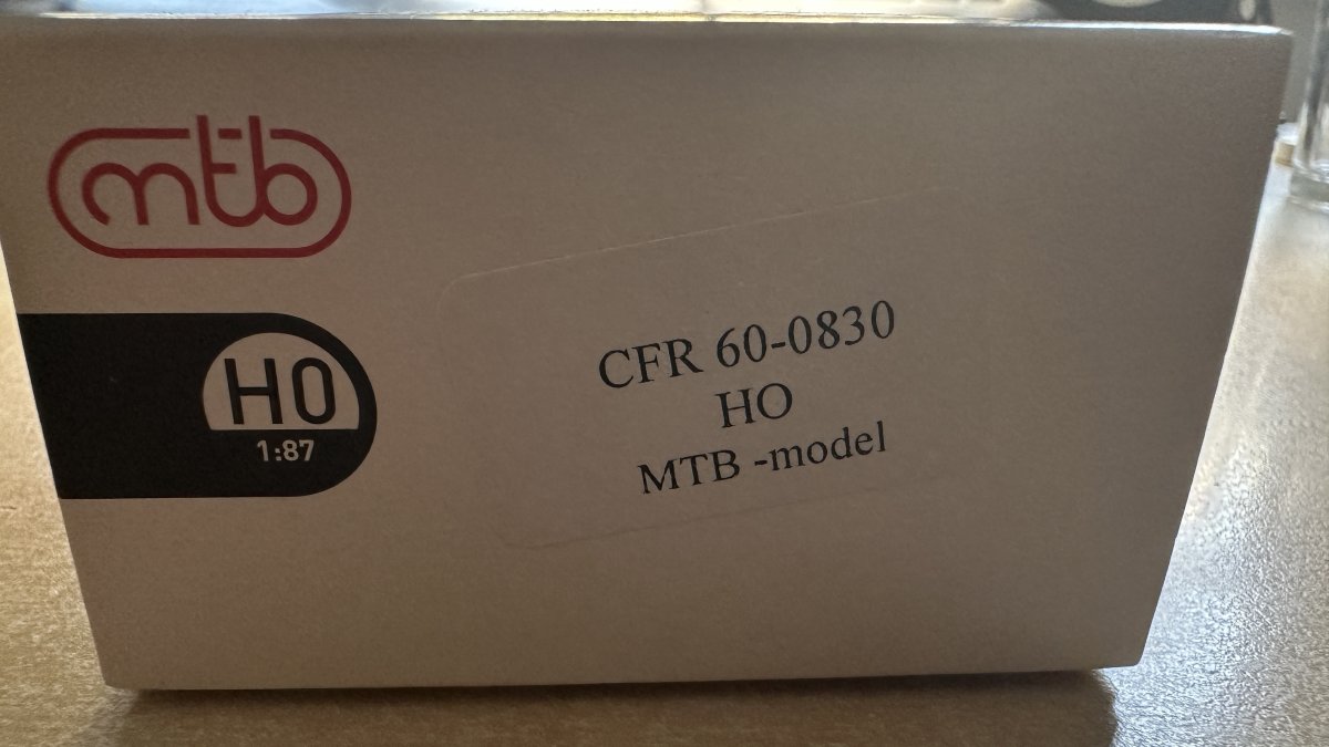 Locomotiva Diesel Electrica clasica HGD 13018 decodor digital lumini