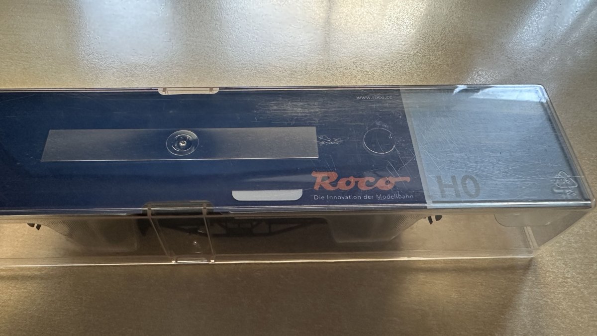 Set 2 vagoane CFR Marfa Hbikklls Roco 76797