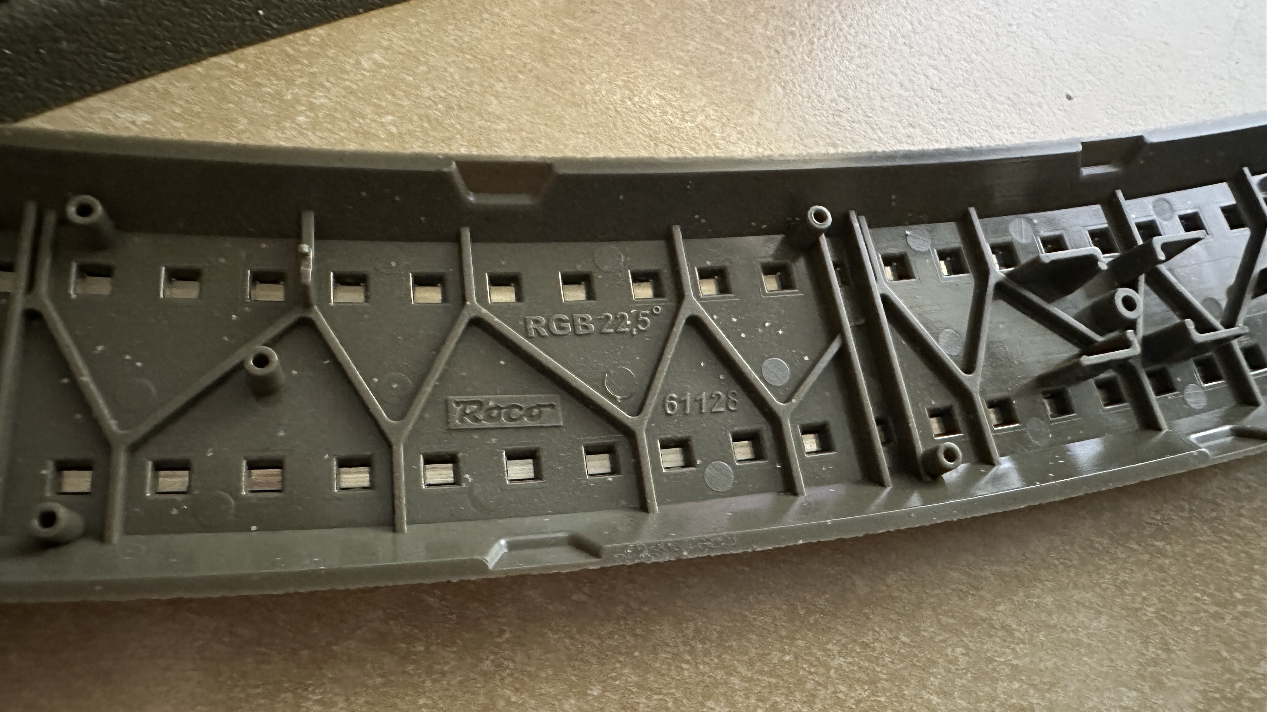 Set de sine si macazuri Roco Geoline - 2 actionari electrice si 2 decodoare digitale