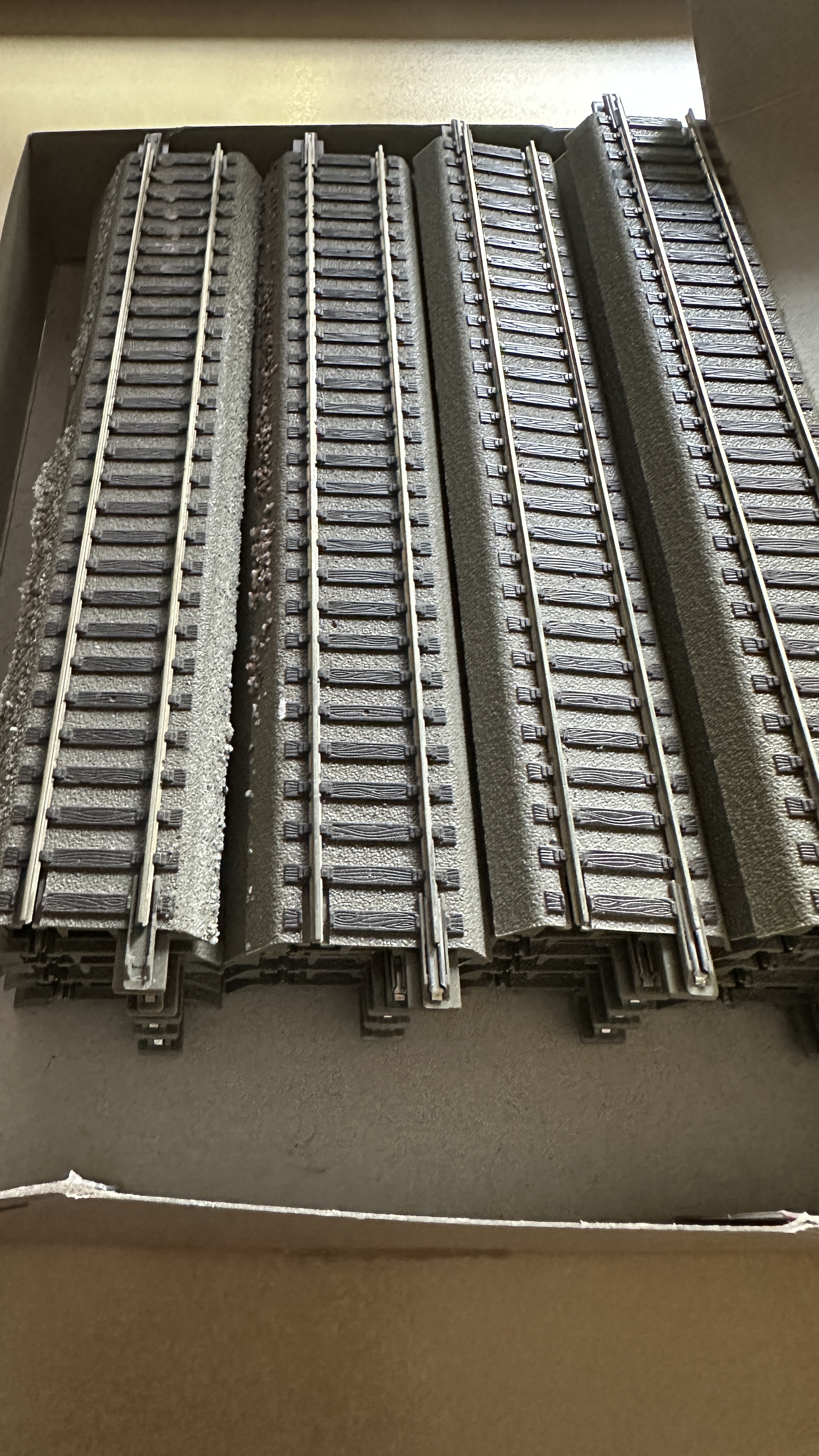 Set de sine si macazuri Roco Geoline - 2 actionari electrice si 2 decodoare digitale