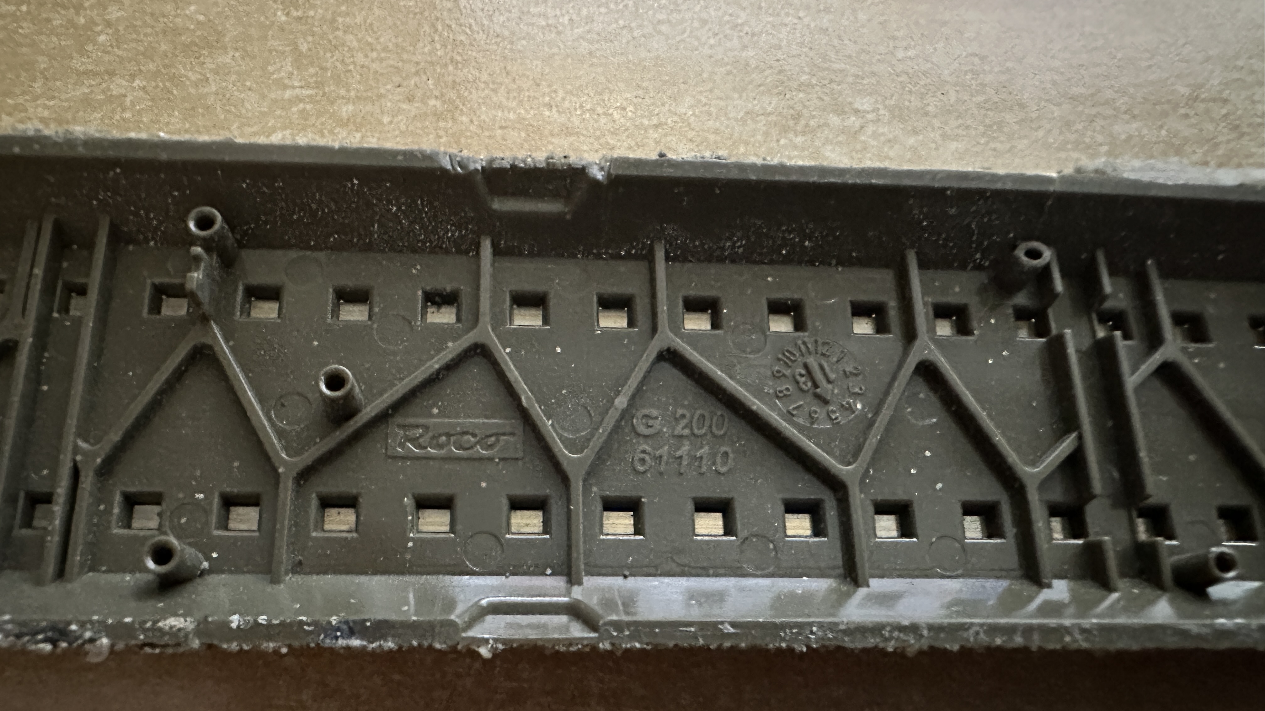 Set de sine si macazuri Roco Geoline - 2 actionari electrice si 2 decodoare digitale